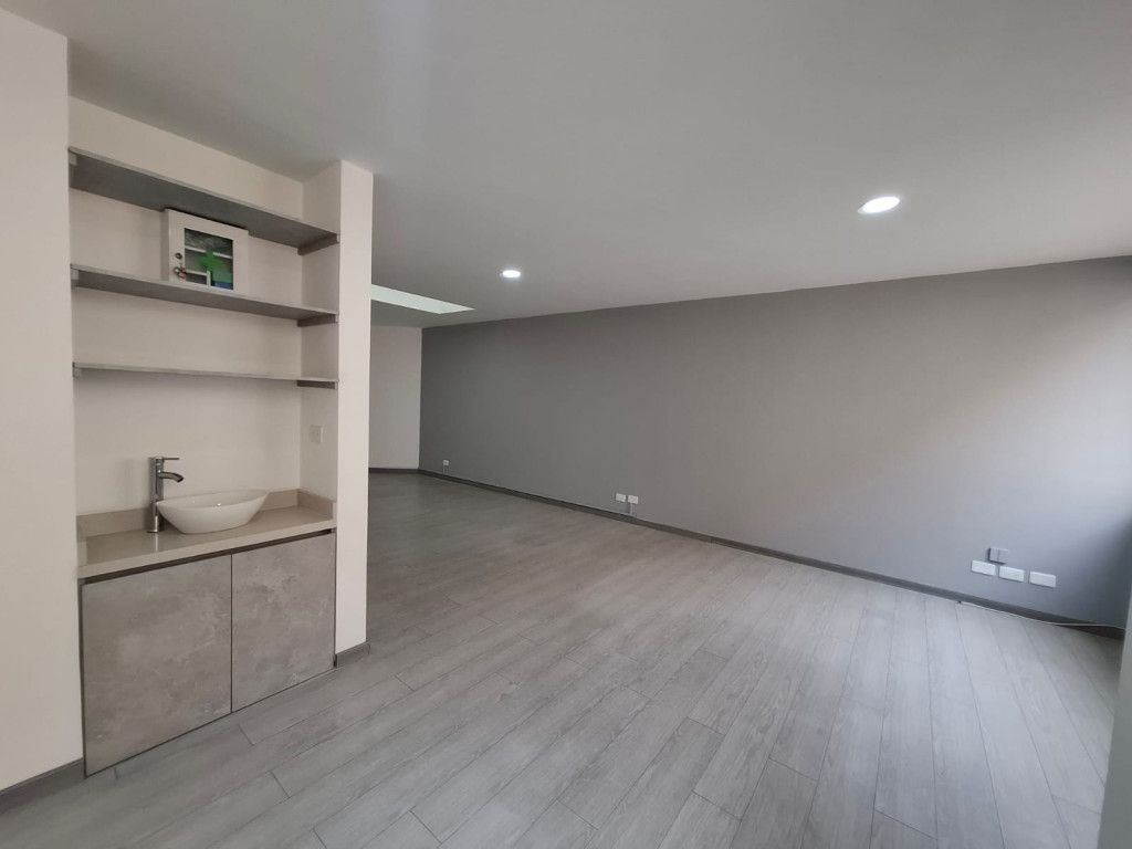 Oficina en venta Cundinamarca Bogotá Chicó Norte 34 m2 Habitaciones 0 Baños 1 Garajes 1 Precio $210000000