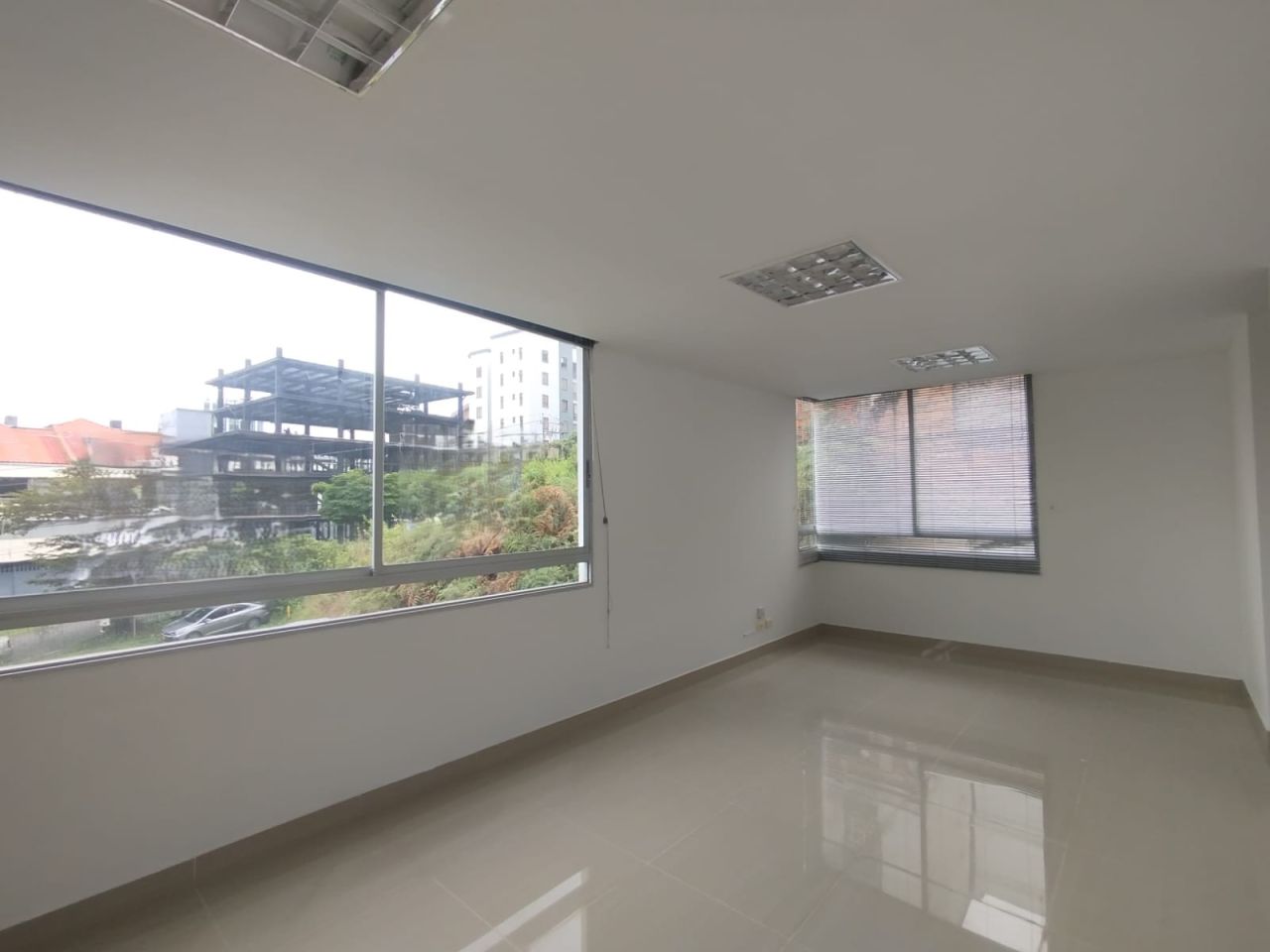 Consultorio en arriendo Risaralda Pereira Jardin De Velez Y Velez 32 m2 Habitaciones 0 Baños 1 Garajes 1 Precio $2950000