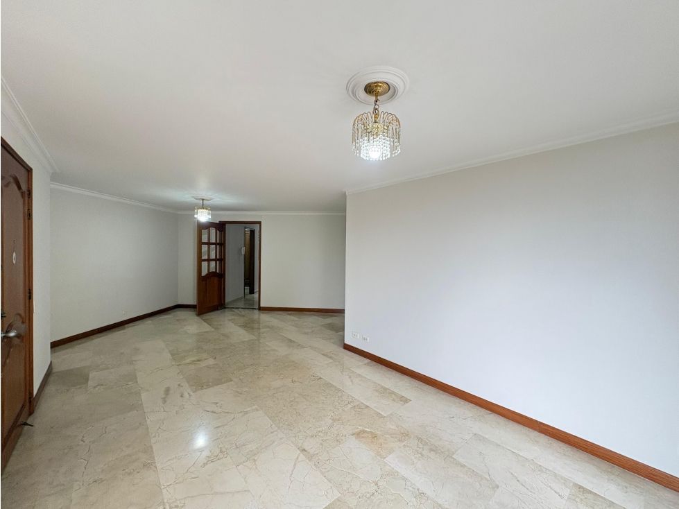 Apartamento en arriendo Antioquia Medellín Medellín 115 m2 Habitaciones 3 Baños 3 Garajes 2 Precio $5500000