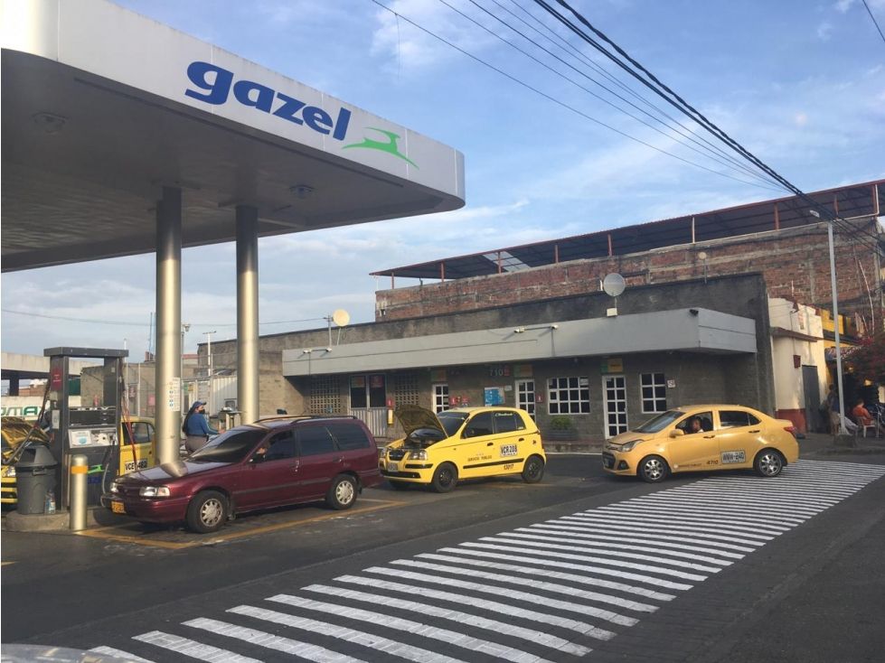 Lote en venta Valle Del Cauca Cali La Floresta 1215 m2 Habitaciones 0 Baños 2 Garajes 4 Precio $3199000000