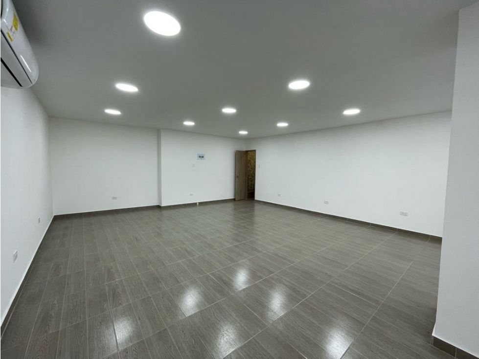 Local en arriendo Valle Del Cauca Cali Santa Mónica 54 m2 Habitaciones 0 Baños 1 Garajes 0 Precio $2961000