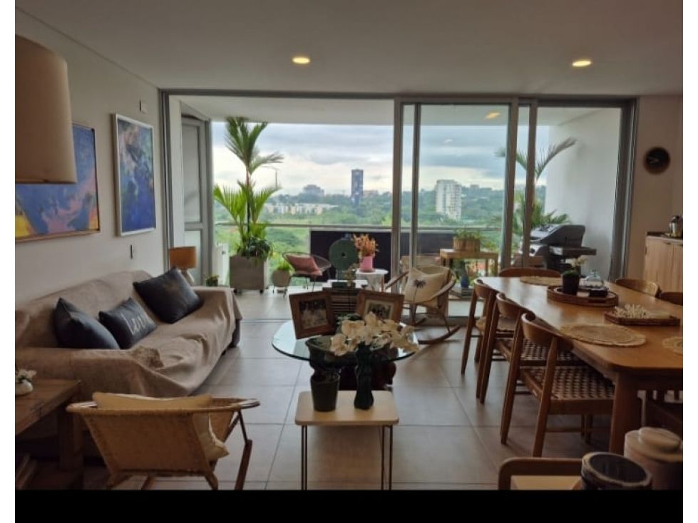 Apartamento en venta Valle Del Cauca Cali Urbanización Ciudad Jardín 153 m2 Habitaciones 3 Baños 4 Garajes 2 Precio $1050000000