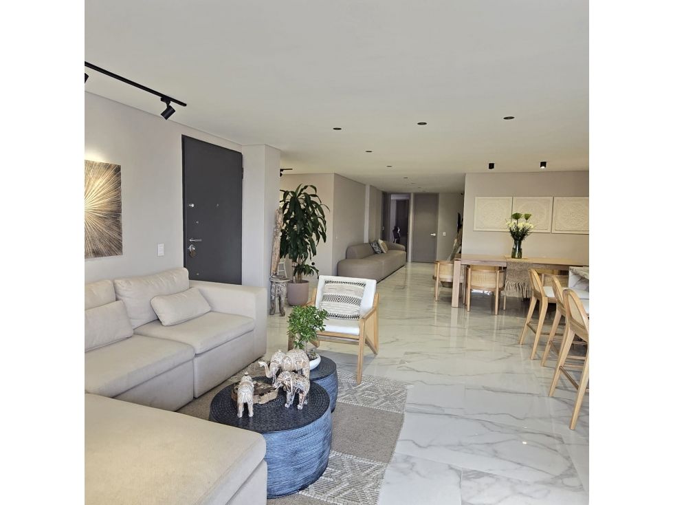 Apartamento en venta Antioquia Medellín Laureles 199 m2 Habitaciones 4 Baños 4 Garajes 2 Precio $1450000000