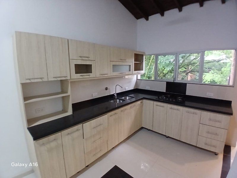 Apartamento en arriendo Antioquia Medellín Las Mercedes 111 m2 Habitaciones 3 Baños 2 Garajes 1 Precio $3800000