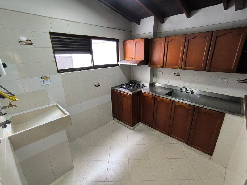 Apartamento en arriendo Antioquia Sabaneta Santa Ana 78 m2 Habitaciones 3 Baños 2 Garajes 0 Precio $2200000