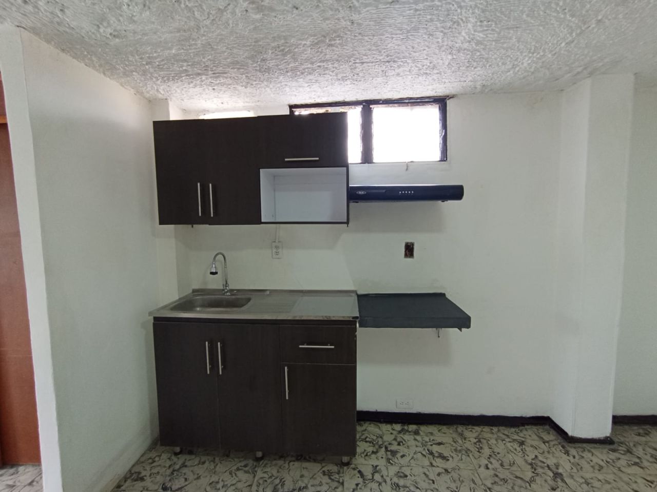 Apartaestudio en arriendo Antioquia Medellín Campo Amor 37 m2 Habitaciones 1 Baños 1 Garajes 0 Precio $1300000
