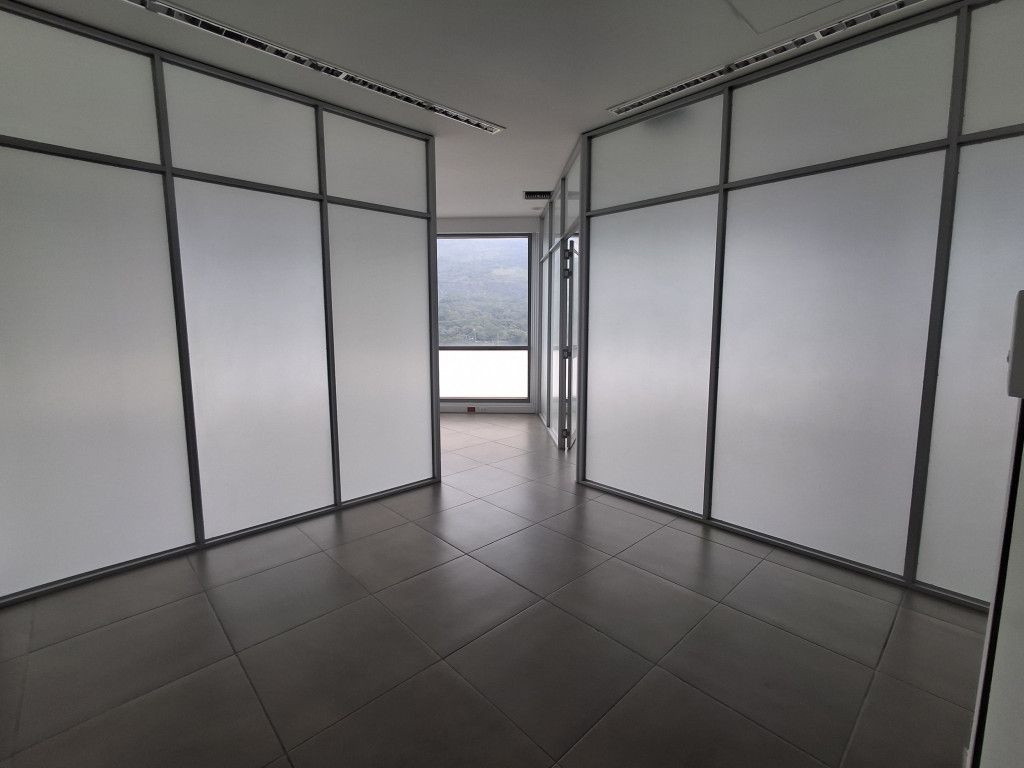 Oficina en venta Valle Del Cauca Cali Chipichape 58 m2 Habitaciones 0 Baños 1 Garajes 1 Precio $450000000