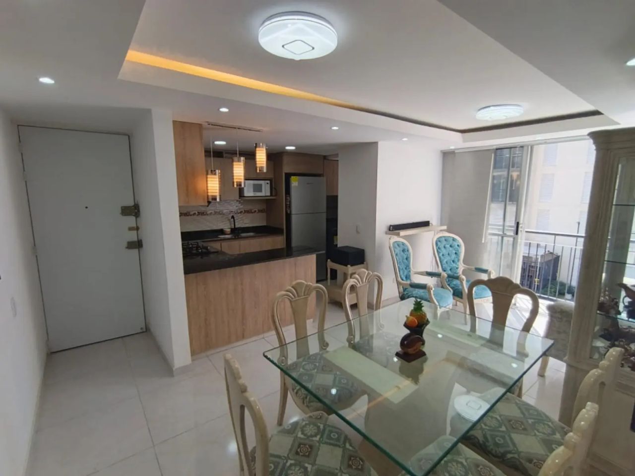 Apartamento en arriendo Valle Del Cauca Cali Condominio Zafiro 65 m2 Habitaciones 3 Baños 2 Garajes 1 Precio $2000000
