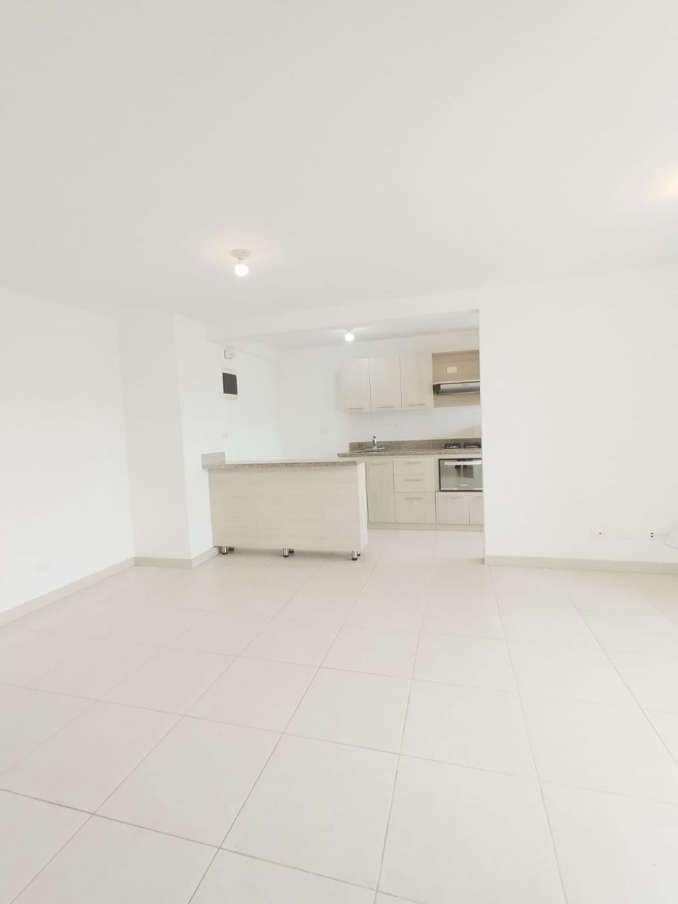 Apartamento en arriendo Antioquia Sabaneta Balcones De La Holanda 68 m2 Habitaciones 3 Baños 2 Garajes 1 Precio $2600000