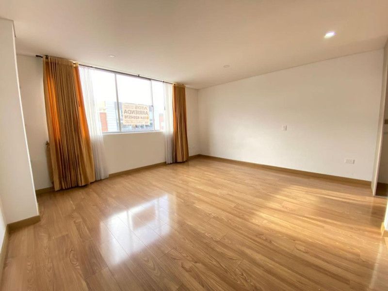 Apartaestudio en venta Boyacá Tunja Santa Inés 38 m2 Habitaciones 1 Baños 1 Garajes 1 Precio $235000000