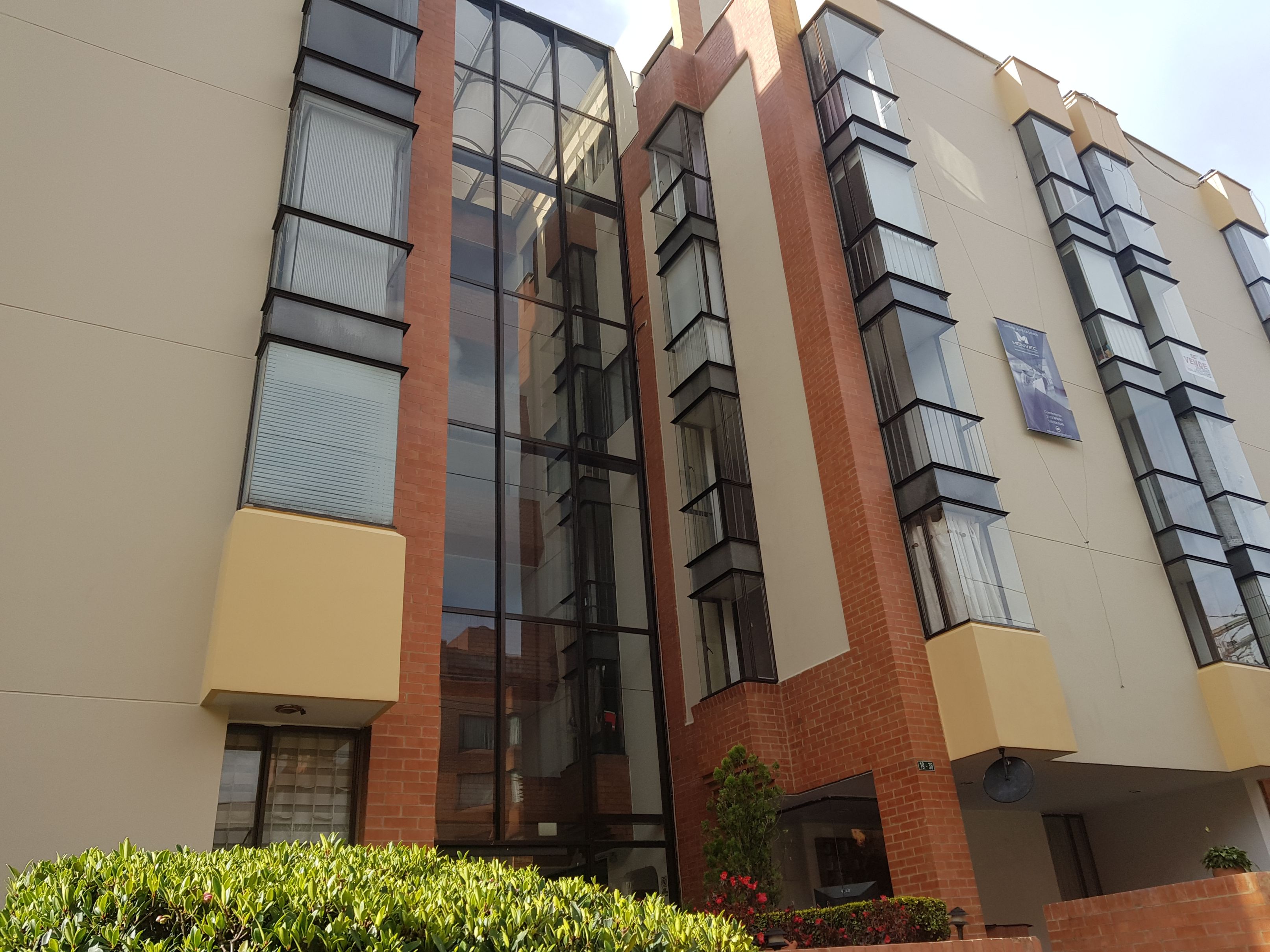 Apartamento en arriendo Cundinamarca Bogotá Los Cedritos 55 m2 Habitaciones 2 Baños 1 Garajes 1 Precio $2570000