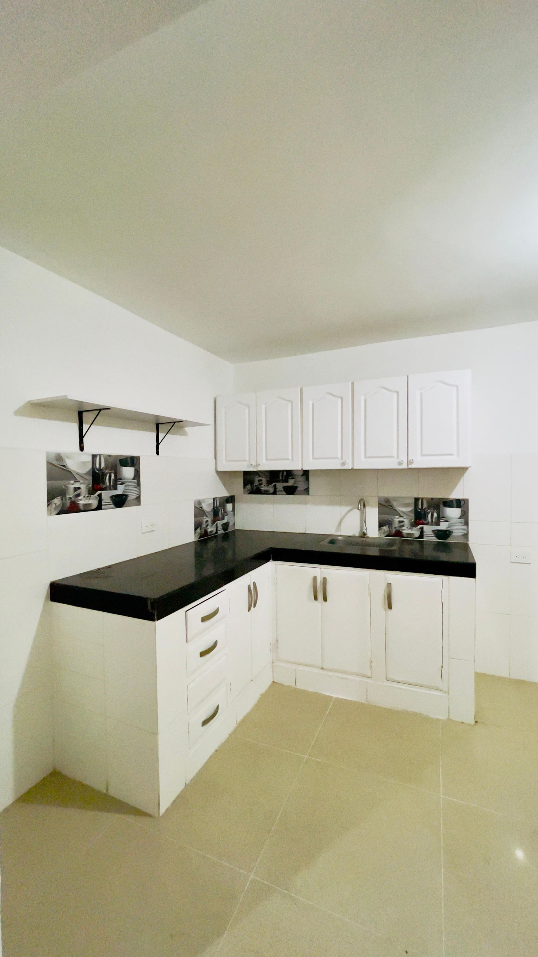 Casa en venta Valle Del Cauca Tuluá Alvernia 2013 m2 Habitaciones 4 Baños 1 Garajes 0 Precio $550000000