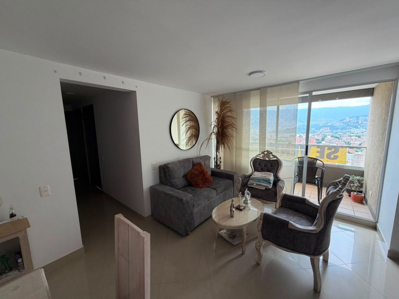 Apartamento en venta Antioquia Medellín Los Alpes 70 m2 Habitaciones 3 Baños 2 Garajes 1 Precio $634000000