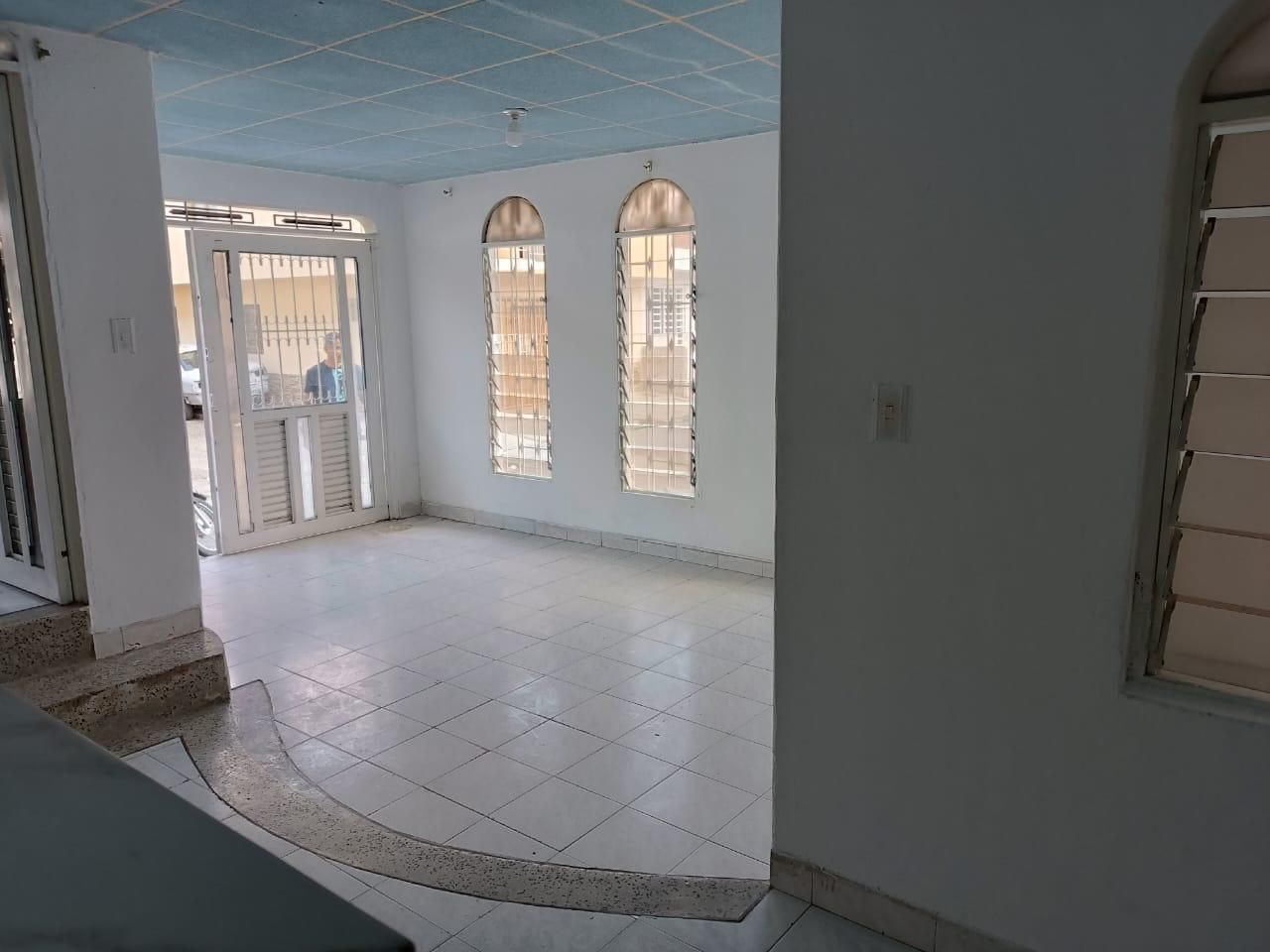 Casa en venta Valle Del Cauca Tuluá Ub La Independencia 230 m2 Habitaciones 6 Baños 2 Garajes 0 Precio $240000000