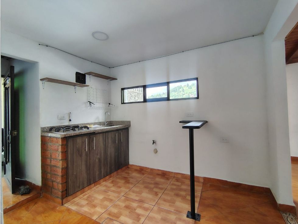 Apartaestudio en arriendo Antioquia La Estrella La Tablaza 35 m2 Habitaciones 1 Baños 1 Garajes 0 Precio $800000
