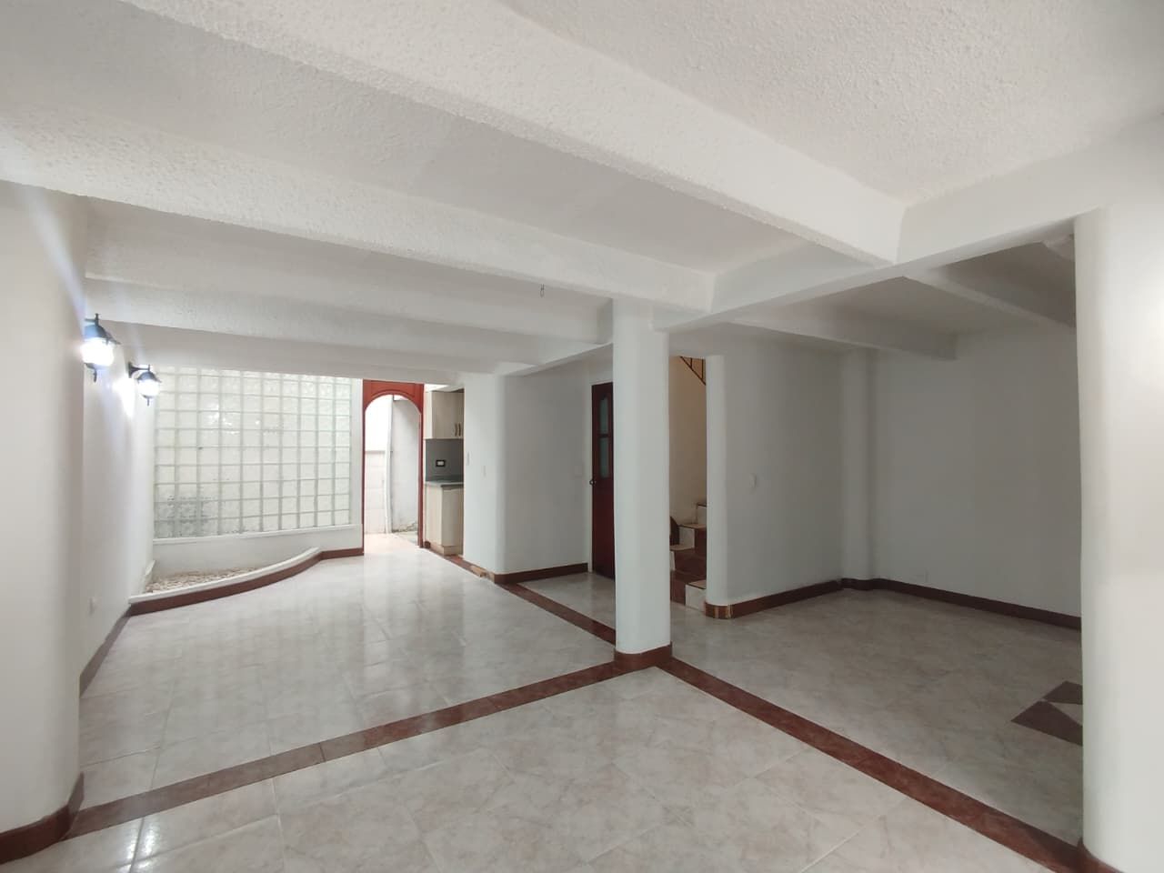 Casa en arriendo Risaralda Pereira Jardin De Velez Y Velez 120 m2 Habitaciones 3 Baños 3 Garajes 1 Precio $2900000