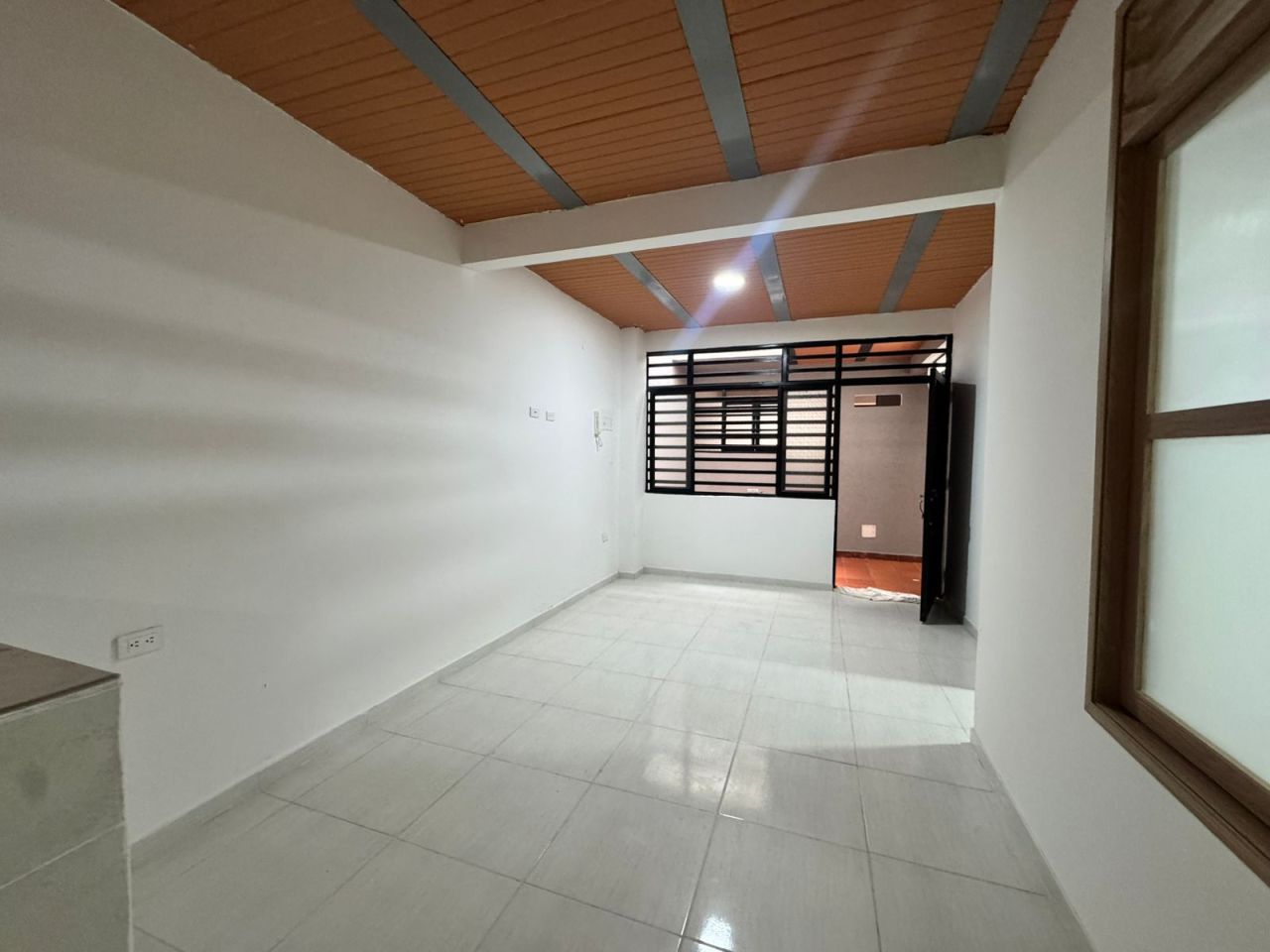 Apartamento en arriendo Tolima Ibagué San Isidro 60 m2 Habitaciones 2 Baños 2 Garajes 0 Precio $650000