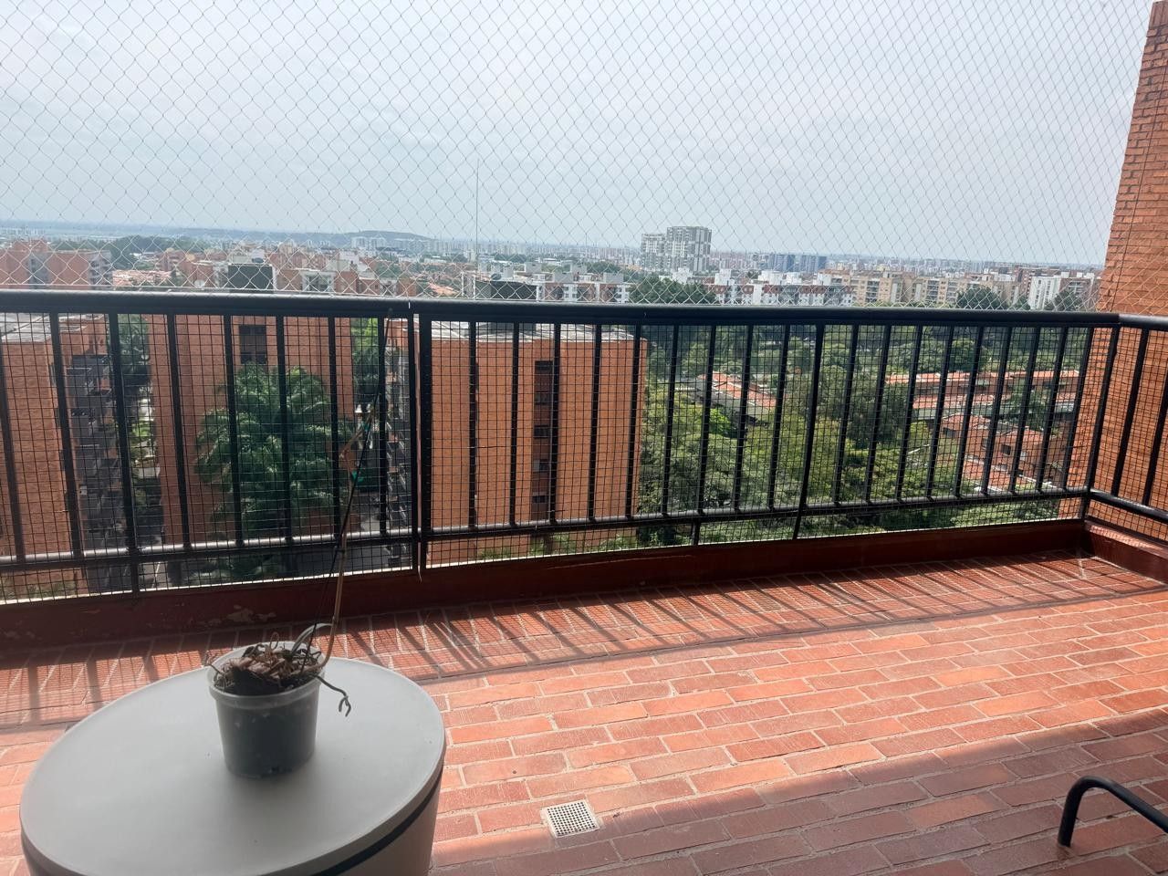 Apartamento en venta Valle Del Cauca Cali El Ingenio 115 m2 Habitaciones 3 Baños 2 Garajes 2 Precio $570000000