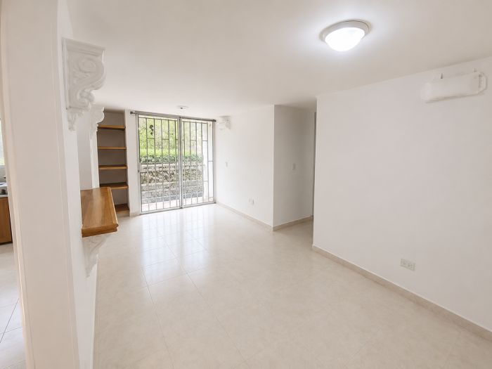 Apartamento en venta Antioquia Envigado La Mina 60 m2 Habitaciones 3 Baños 2 Garajes 1 Precio $360000000