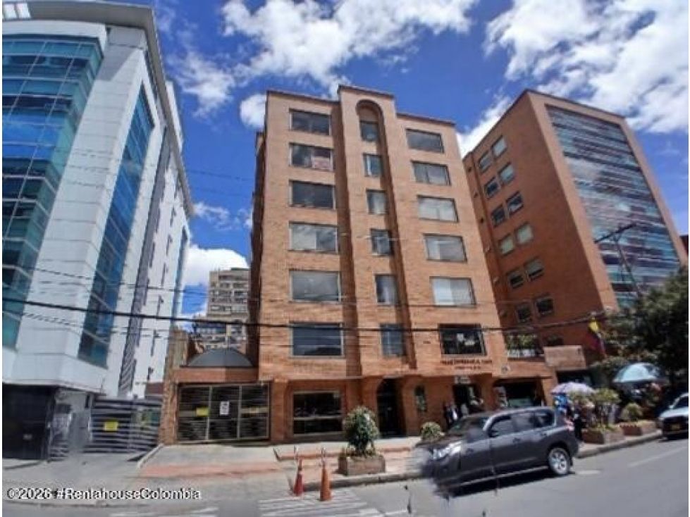 Oficina en venta Cundinamarca Bogotá Chico Norte Et Iii 110 m2 Habitaciones 0 Baños 1 Garajes 3 Precio $890000000
