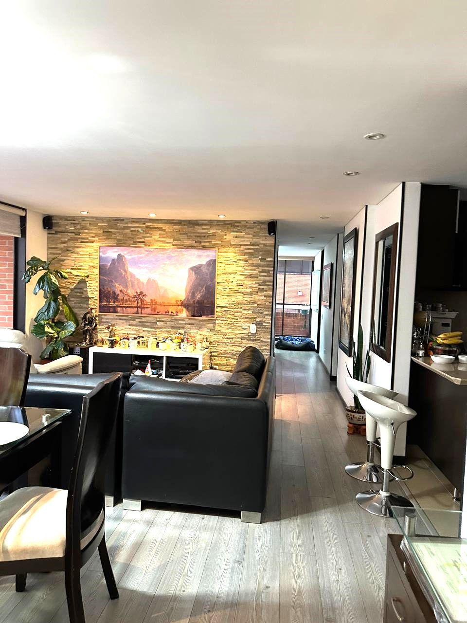 Apartamento en venta Cundinamarca Bogotá Ciudad Salitre Sur-oriental 112 m2 Habitaciones 3 Baños 3 Garajes 2 Precio $950000000