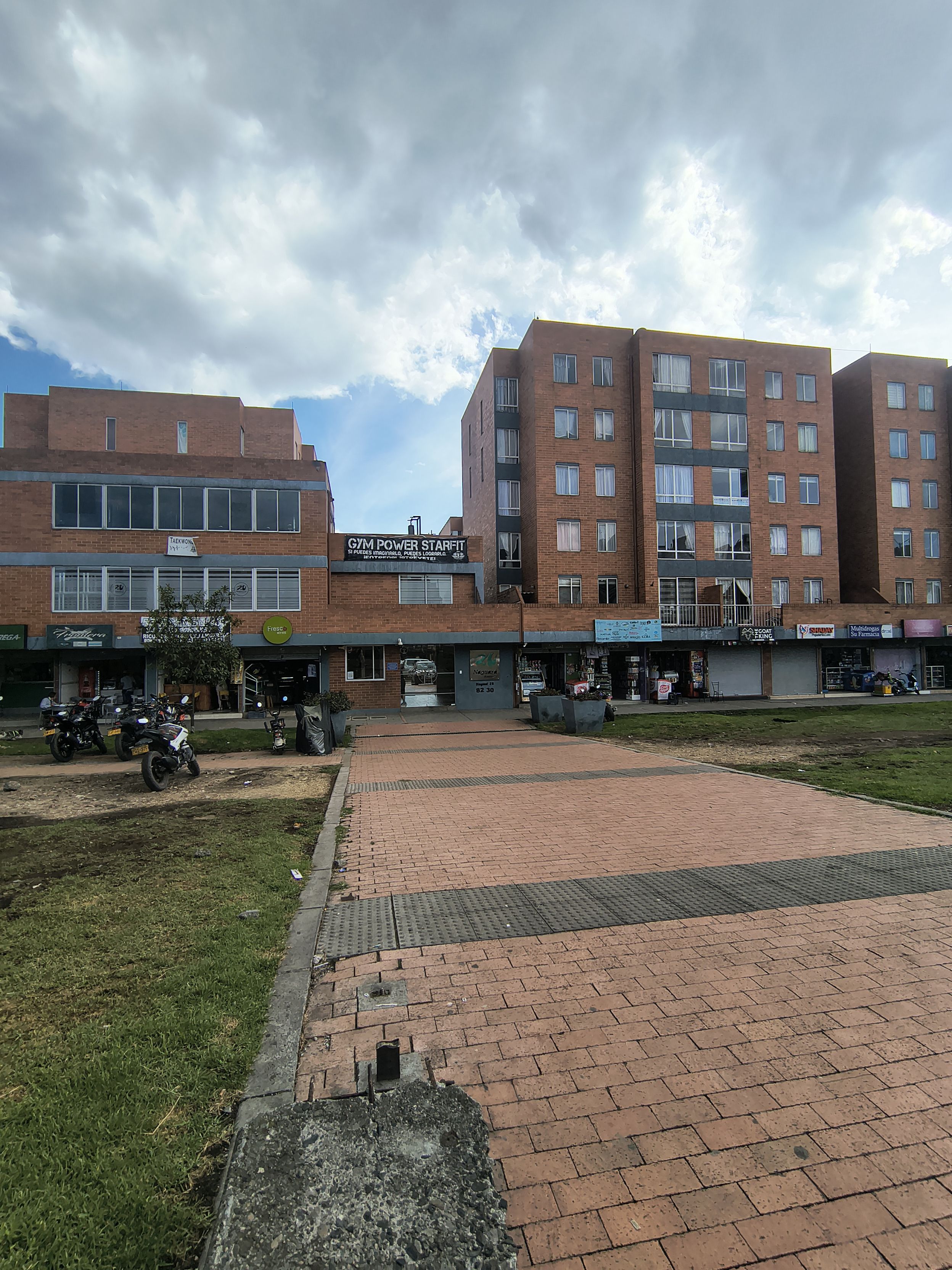 Apartamento en venta Cundinamarca Bogotá Ciudad Techo 53 m2 Habitaciones 3 Baños 2 Garajes 0 Precio $250000000