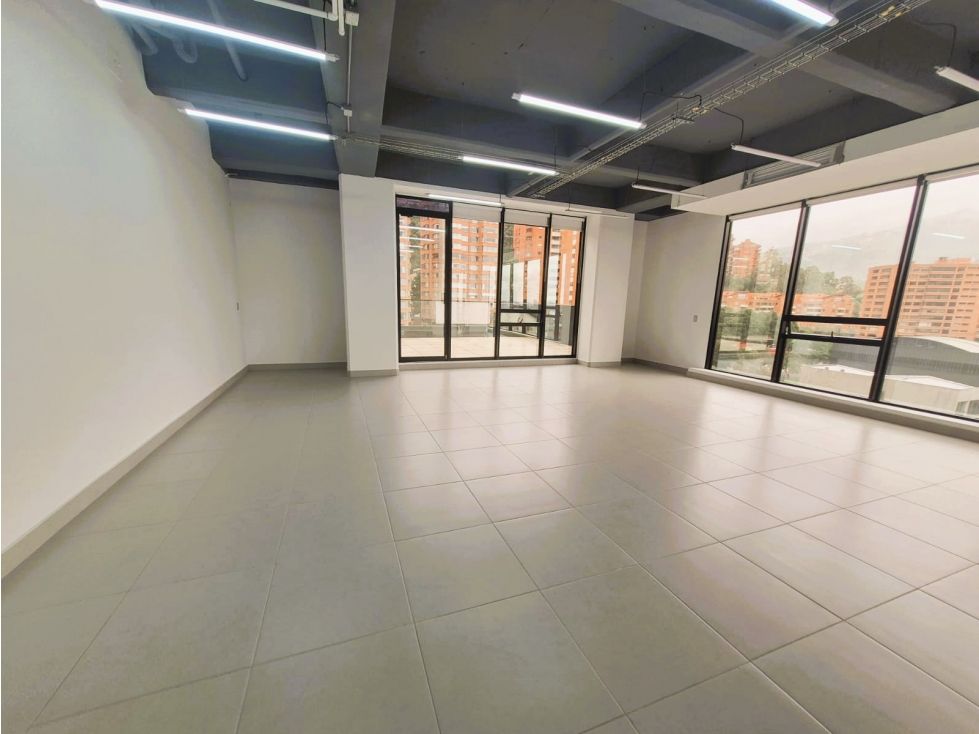 Oficina en arriendo Cundinamarca Bogotá Cerros De Los Alpes 85 m2 Habitaciones 0 Baños 1 Garajes 2 Precio $8350000