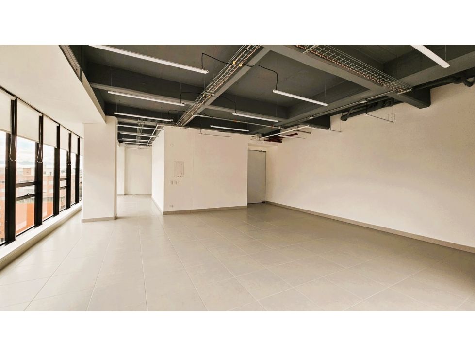 Oficina en venta Cundinamarca Bogotá Cerros De Los Alpes 369 m2 Habitaciones 0 Baños 5 Garajes 5 Precio $4981000000