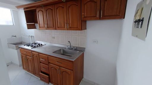 Apartamento en arriendo Antioquia Medellín Aures No1 60 m2 Habitaciones 3 Baños 2 Garajes 0 Precio $2100000