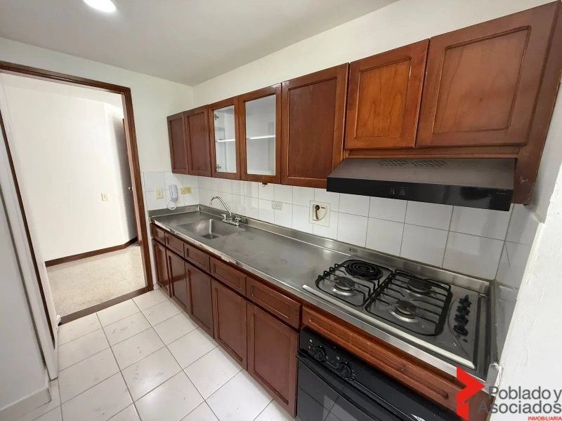 Apartamento en arriendo Antioquia Medellín Asomadera No2 98 m2 Habitaciones 2 Baños 3 Garajes 1 Precio $3500000