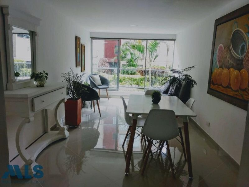 Apartamento en venta Antioquia Medellín Urbanizacion Nueva Andalucia 60 m2 Habitaciones 2 Baños 1 Garajes 1 Precio $270000000
