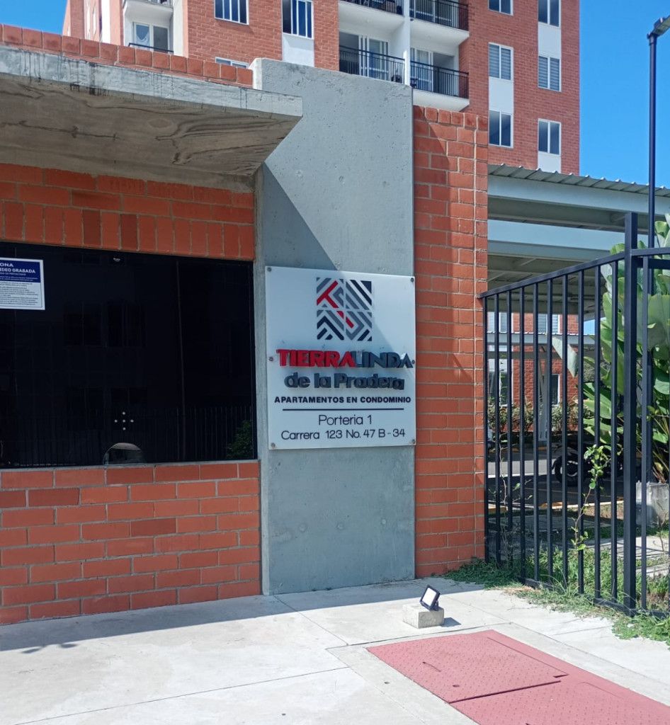 Apartamento en arriendo Valle Del Cauca Cali Parcelaciones Pance 67 m2 Habitaciones 3 Baños 2 Garajes 1 Precio $2100000