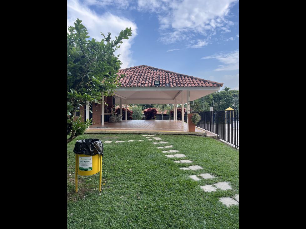 Casa en arriendo Valle Del Cauca Jamundí Jamundí 224 m2 Habitaciones 3 Baños 2 Garajes 2 Precio $2350000