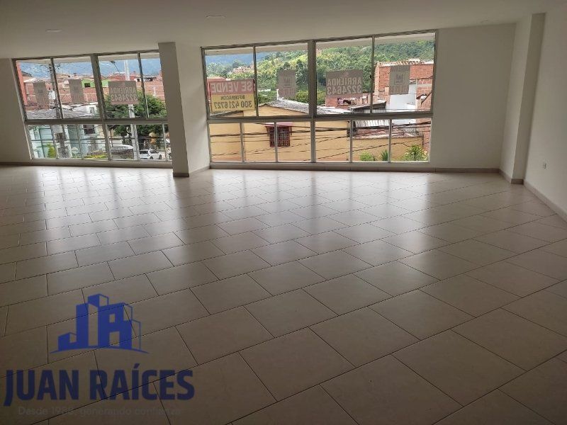 Local en arriendo Antioquia Caldas Caldas 150 m2 Habitaciones 0 Baños 1 Garajes 0 Precio $3000000