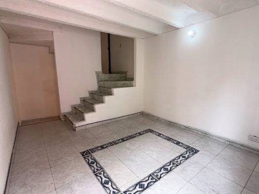 Casa en arriendo Cundinamarca Bogotá Villa De Los Alpes Ii Sector 72 m2 Habitaciones 3 Baños 1 Garajes 0 Precio $1200000