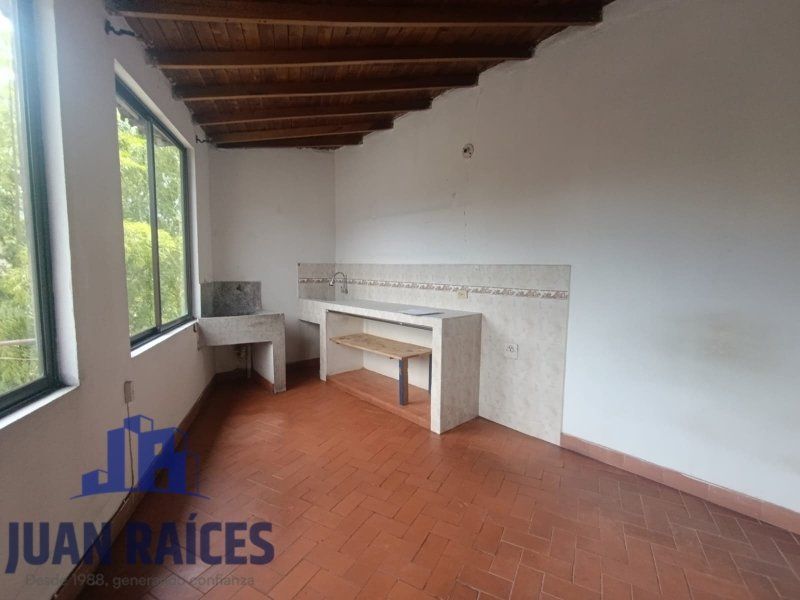 Apartaestudio en arriendo Antioquia Caldas Caldas 20 m2 Habitaciones 0 Baños 1 Garajes 0 Precio $600000