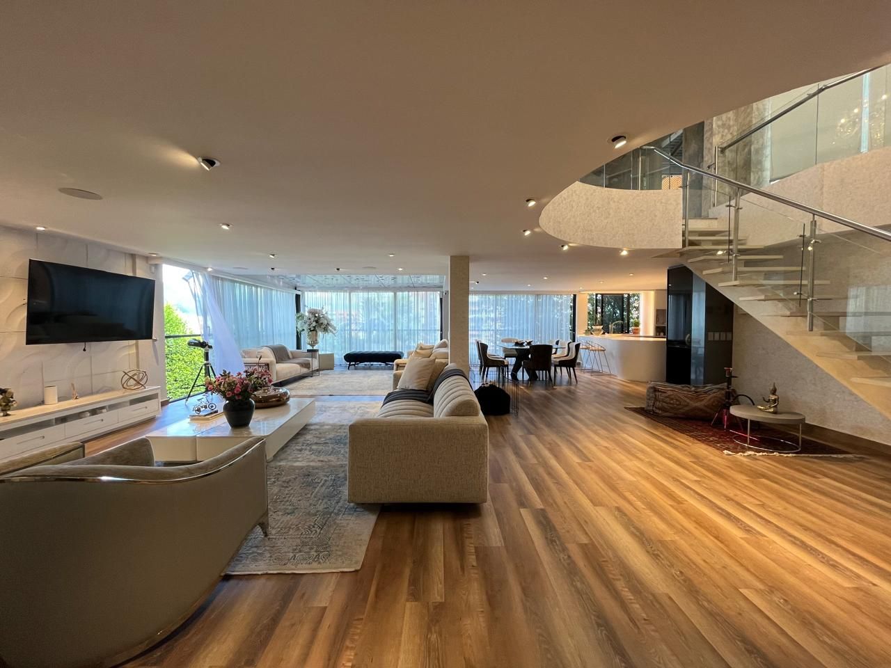Casa en venta Antioquia Envigado Asd 800 m2 Habitaciones 4 Baños 6 Garajes 6 Precio $6500000000