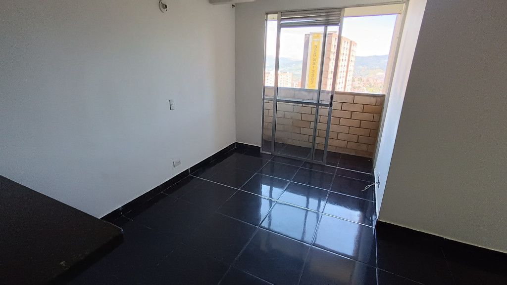 Apartamento en arriendo Antioquia Medellín Puertas Del Sol 60 m2 Habitaciones 3 Baños 1 Garajes 0 Precio $1500000