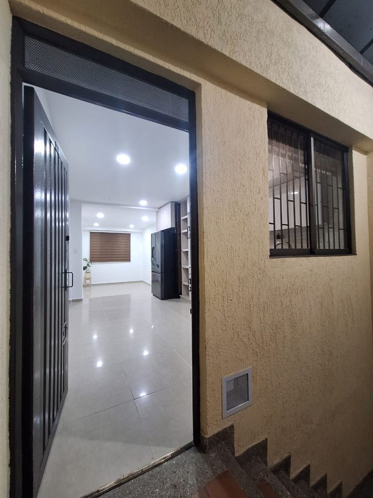 Apartamento en venta Cundinamarca Bogotá Quesada 0 m2 Habitaciones 3 Baños 1 Garajes 1 Precio $565000000