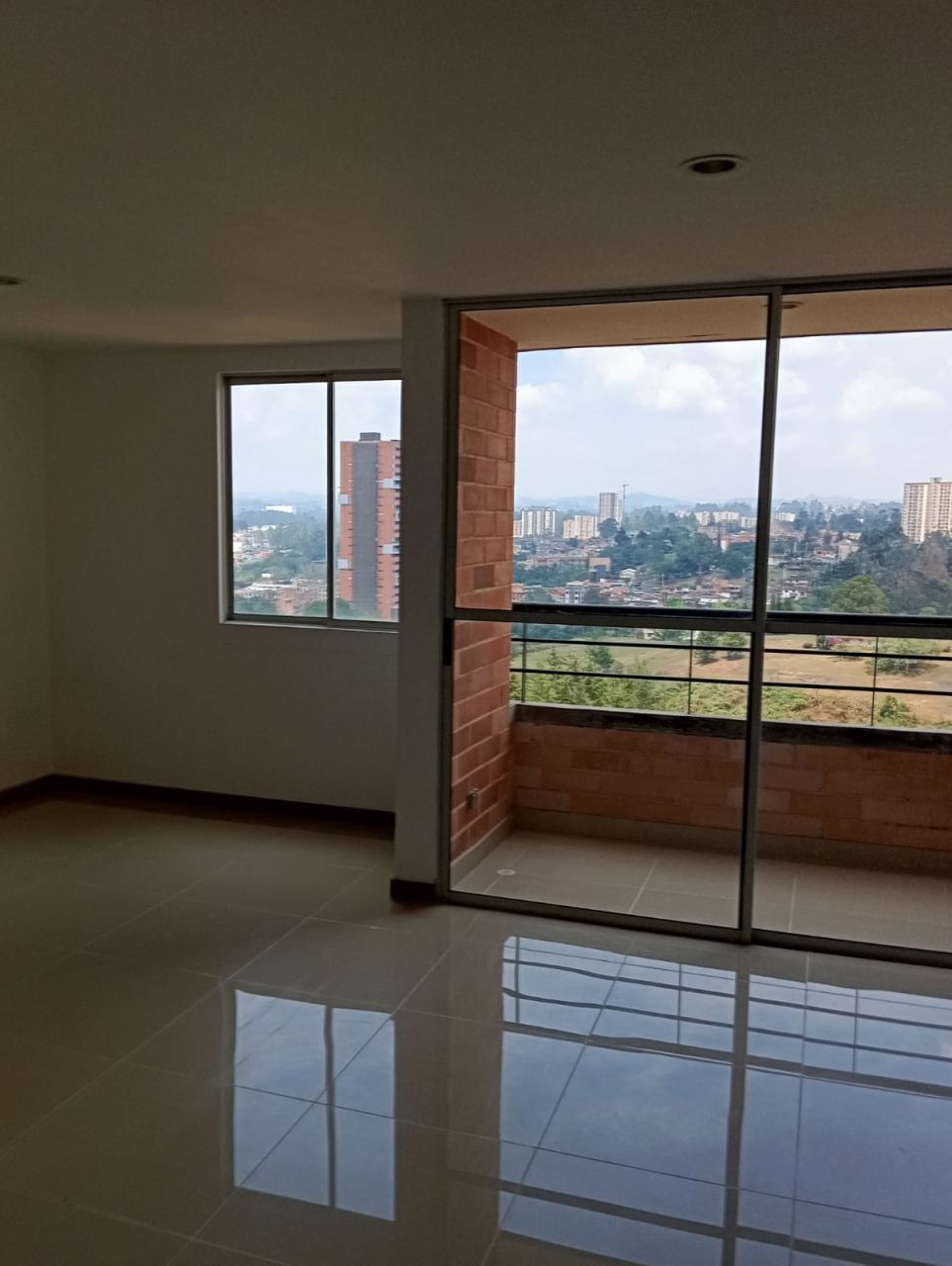Apartamento en arriendo Antioquia Rionegro Ub Riogrande 64 m2 Habitaciones 2 Baños 2 Garajes 1 Precio $2500000