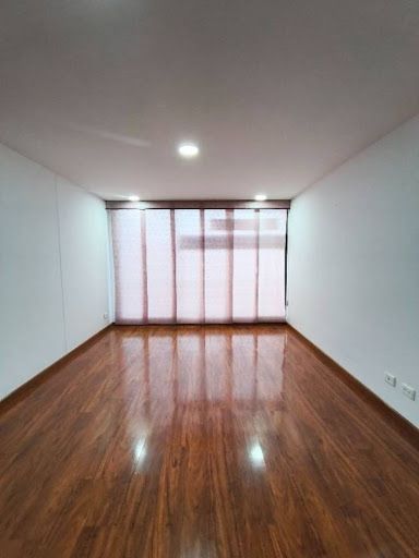 Apartamento en arriendo Cundinamarca Bogotá Las Villas 87 m2 Habitaciones 3 Baños 2 Garajes 1 Precio $3500000