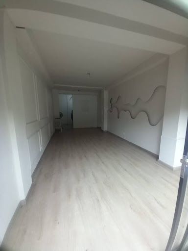Local en arriendo Antioquia Medellín Granada 30 m2 Habitaciones 0 Baños 1 Garajes 0 Precio $2300000