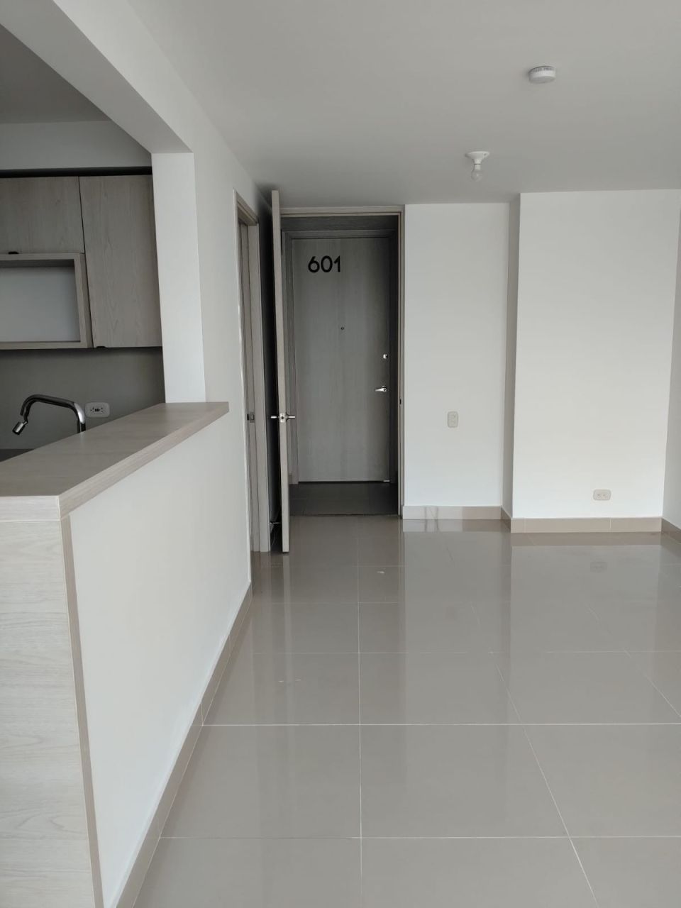 Apartamento en arriendo Valle Del Cauca Jamundí Cr Jacamar 63 m2 Habitaciones 2 Baños 2 Garajes 1 Precio $1600000