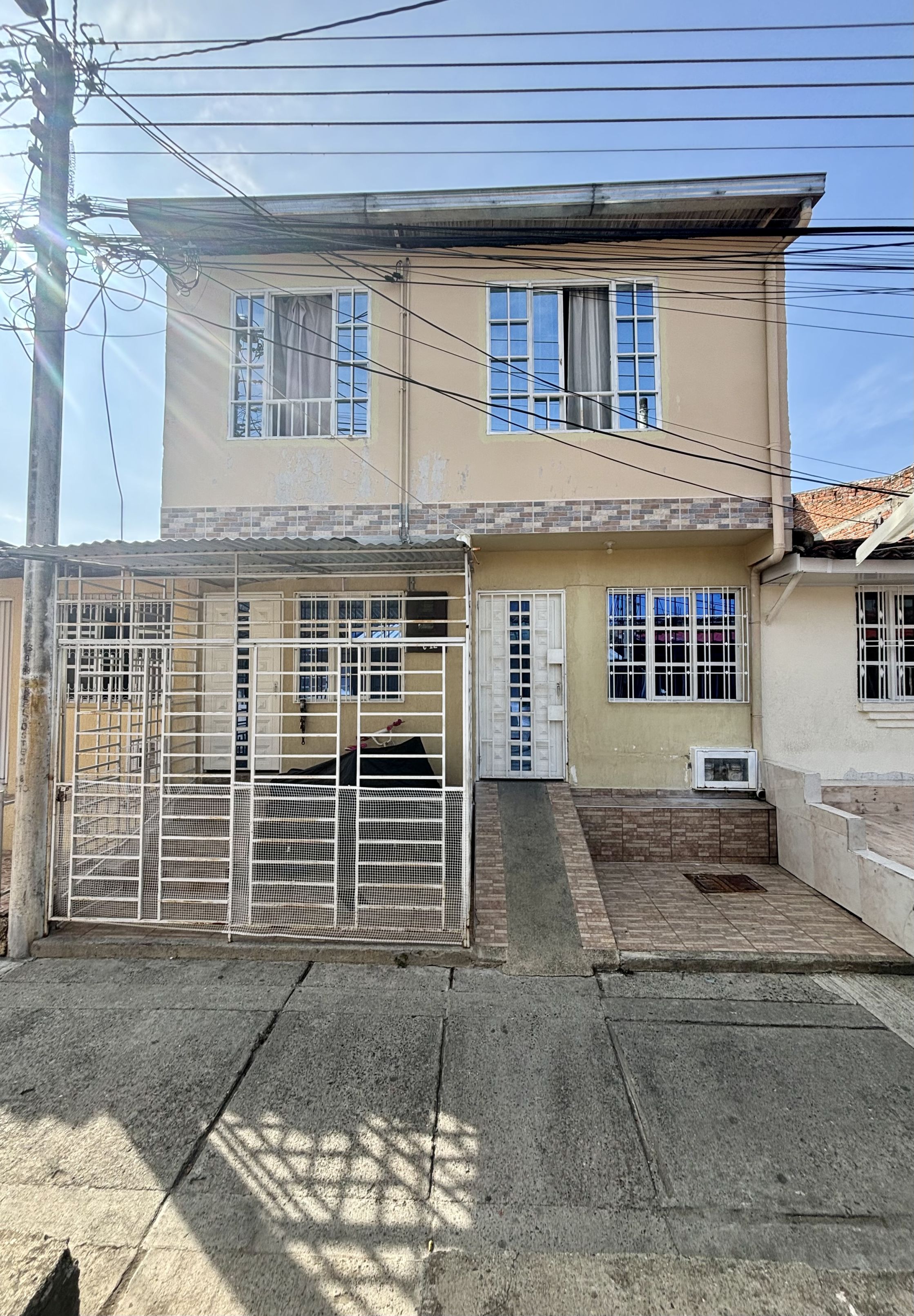 Casa en venta Valle Del Cauca Tuluá Ub Bosques De Maracaibo 120 m2 Habitaciones 5 Baños 3 Garajes 0 Precio $180000000
