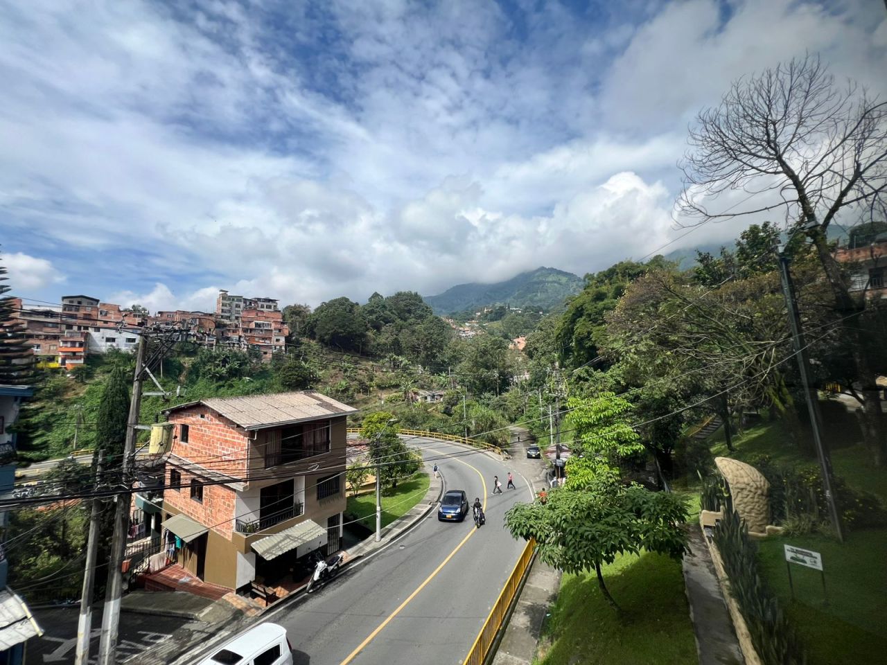 Casa en arriendo Antioquia Itagüí Itagüí 65 m2 Habitaciones 3 Baños 1 Garajes 0 Precio $1500000