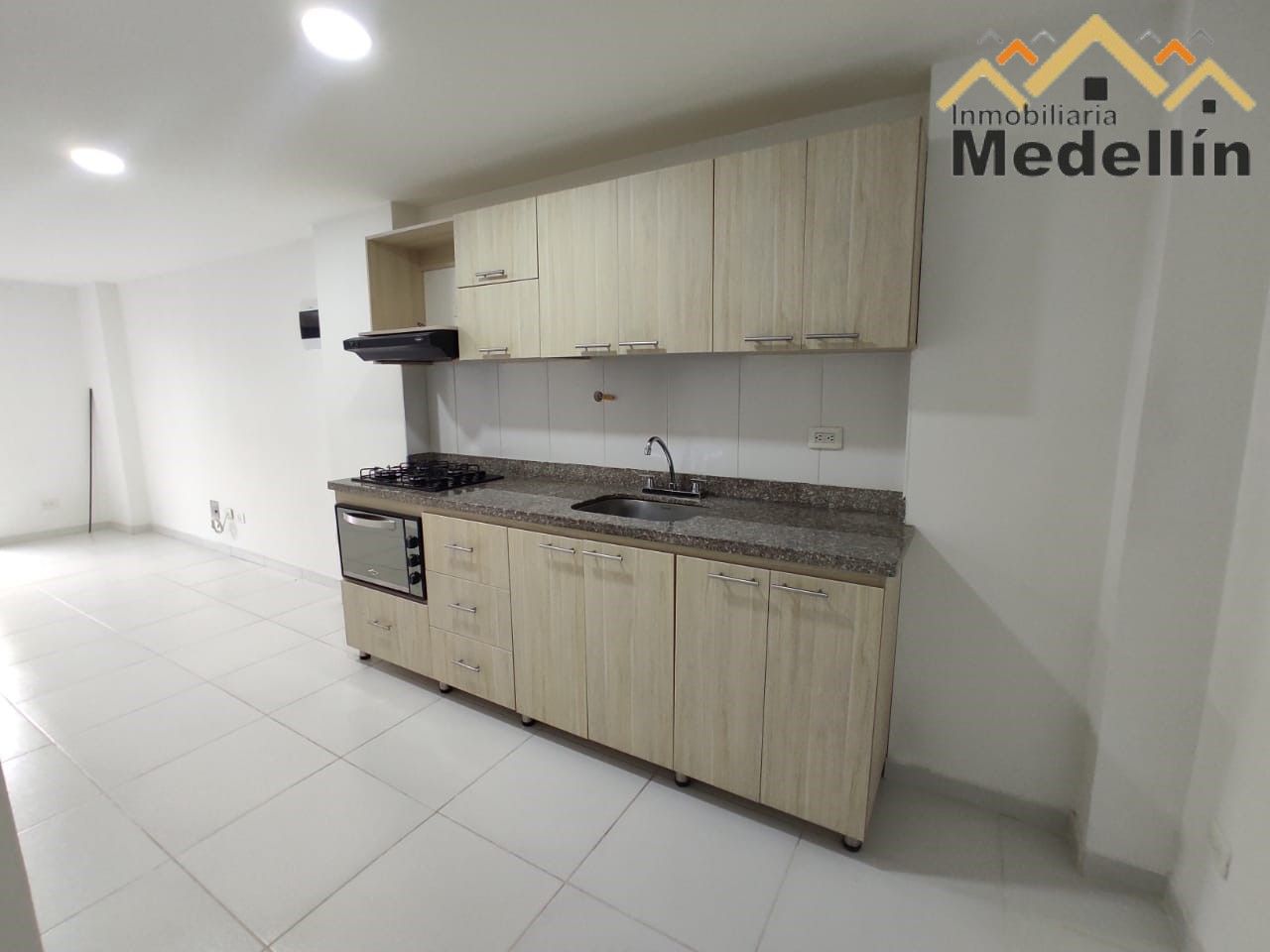 Apartamento en arriendo Antioquia La Estrella La Ferreria 72 m2 Habitaciones 3 Baños 2 Garajes 0 Precio $2100000