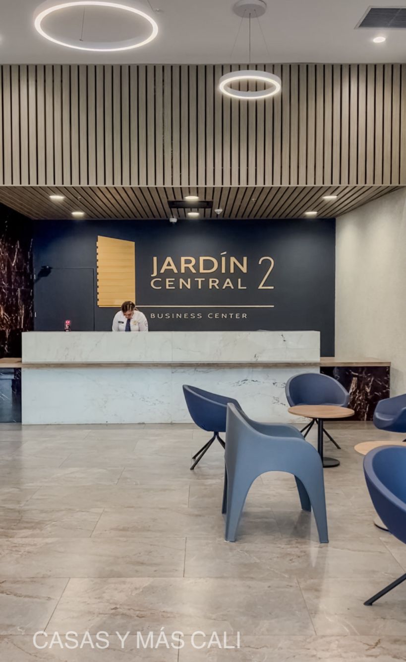 Oficina en arriendo Valle Del Cauca Cali Urbanización San Joaquín 183 m2 Habitaciones 0 Baños 0 Garajes 4 Precio $24117569