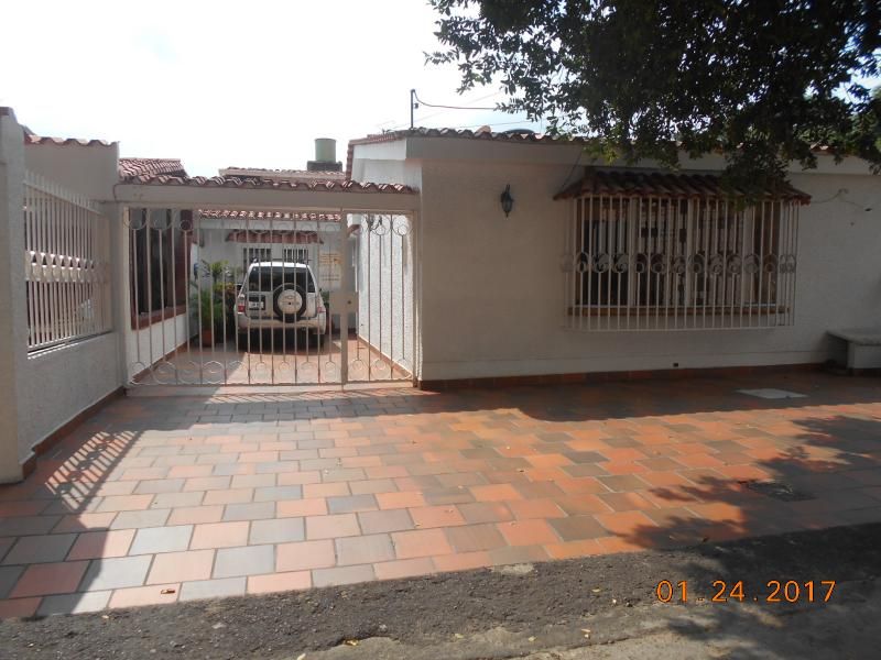 Casa en venta Norte De Santander Cúcuta Comuneros 253 m2 Habitaciones 5 Baños 2 Garajes 0 Precio $600000000