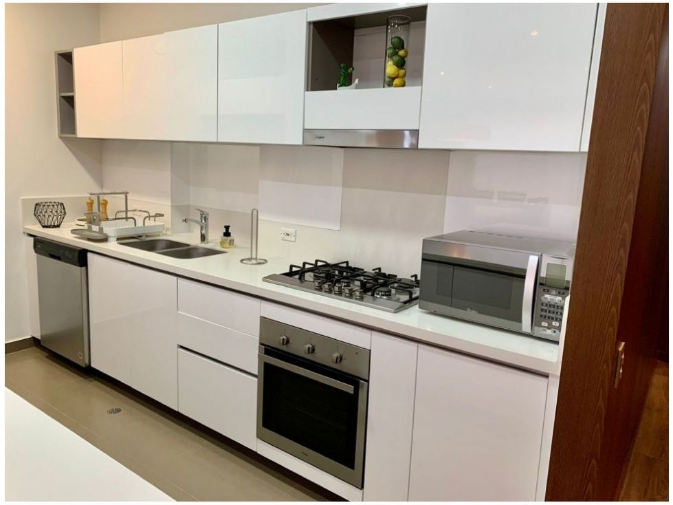 Apartamento en arriendo o venta Cundinamarca Bogotá Santa Barbara Occidental 168 m2 Habitaciones 2 Baños 0 Garajes 3 Precio venta $1950000000 Precio arriendo $14999700