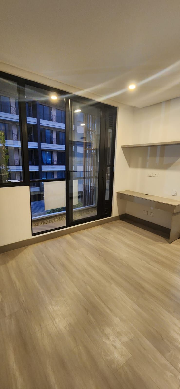 Apartaestudio en venta Cundinamarca Bogotá Bella Suiza 41 m2 Habitaciones 1 Baños 2 Garajes 1 Precio $445000000